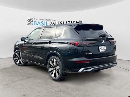 2025 Mitsubishi Outlander PHEV SE S-AWC