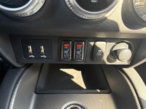 2025 Mitsubishi Outlander Sport SE
