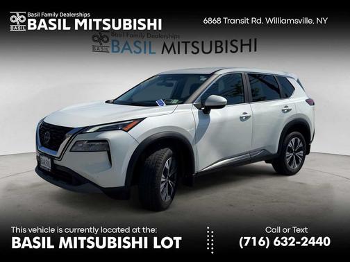Pearl White Tricoat 2023 Nissan Rogue SV