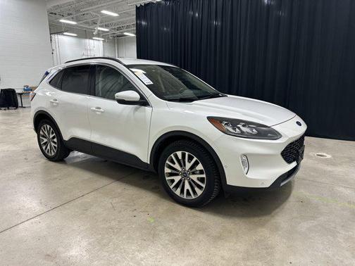 2020 Ford Escape Titanium