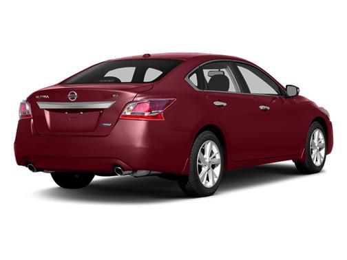 Cayenne Red Metallic 2014 Nissan Altima 2.5 SL