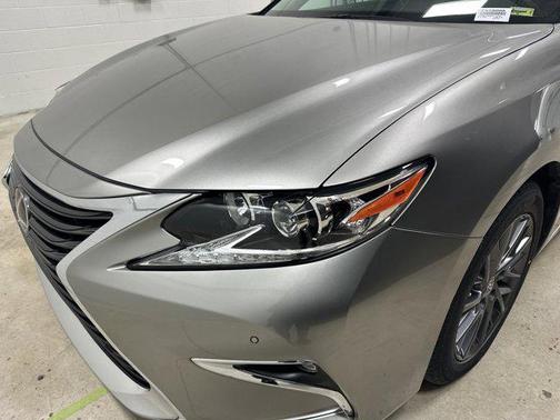 2018 Lexus ES 350 Base