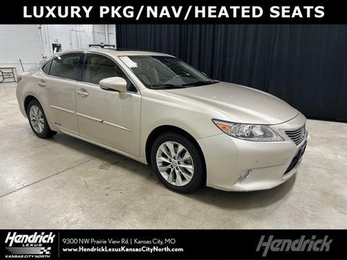 2013 Lexus ES 300h Base