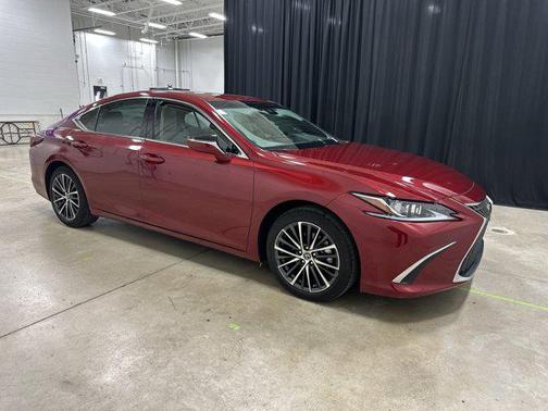 2025 Lexus ES 350 Base