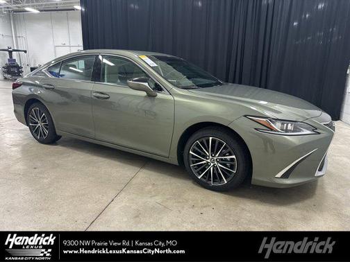 2025 Lexus ES 350 Base