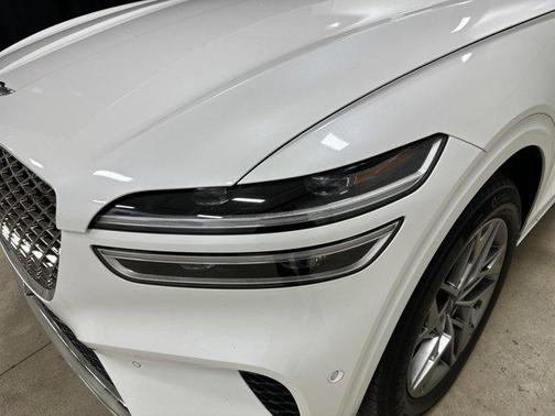 2023 Genesis GV70 2.5T AWD