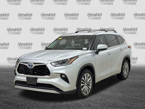 2020 Toyota Highlander Hybrid Platinum