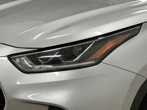2020 Toyota Highlander Hybrid Platinum