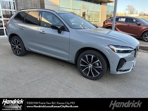 2025 Volvo XC60 B5 Plus