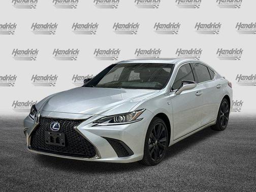 2022 Lexus ES 300h F SPORT