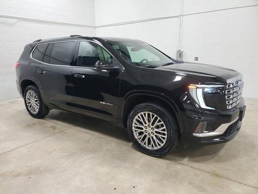 2024 GMC Acadia Denali
