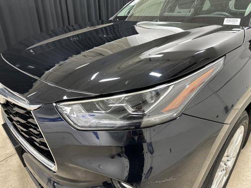 2023 Toyota Highlander Hybrid Limited