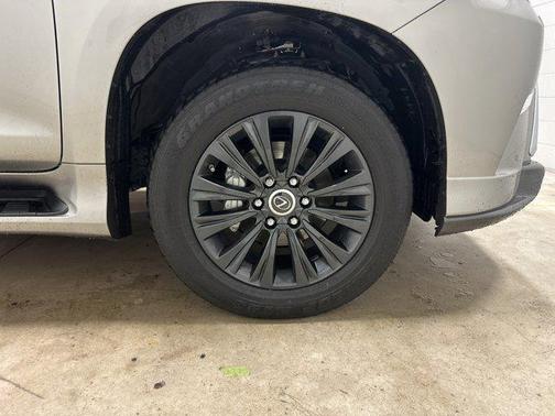 Atomic Silver 2022 Lexus GX 460 Luxury