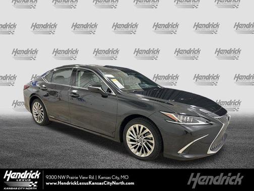 2021 Lexus ES 300h Luxury