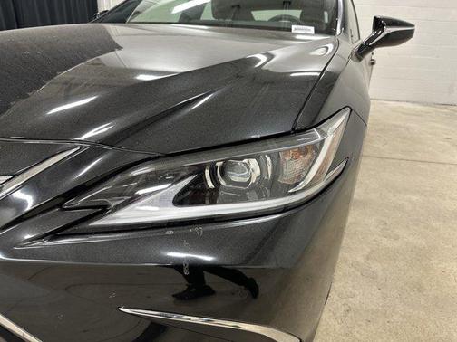 2024 Lexus ES 350 Base