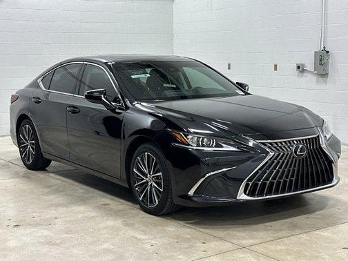 2025 Lexus ES 350 Base