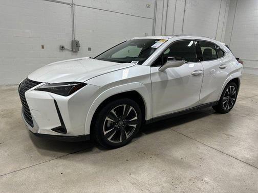 2025 Lexus UX 300h Premium