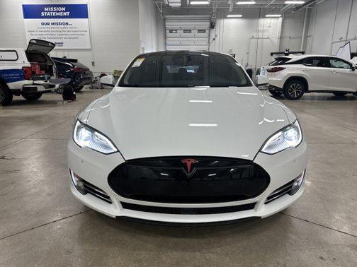 White 2014 Tesla Model S 85
