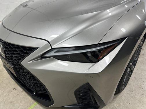 2022 Lexus IS 350 Base