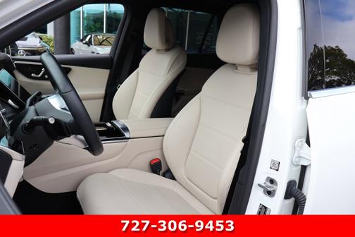 2023 Mercedes-Benz GLC 300 