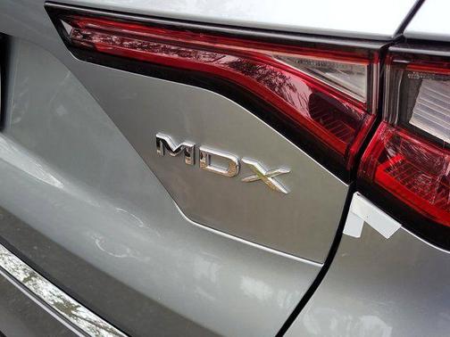Solar Silver Metallic 2026 Acura MDX Technology Package