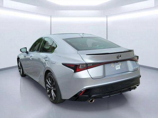 Iridium 2025 Lexus IS 350 F SPORT Design