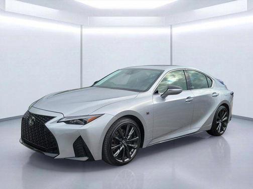 Iridium 2025 Lexus IS 350 F SPORT Design