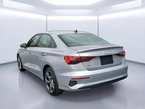 Florett Silver Metallic 2024 Audi A3 40 Premium