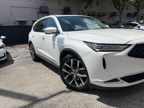 White 2022 Acura MDX Technology