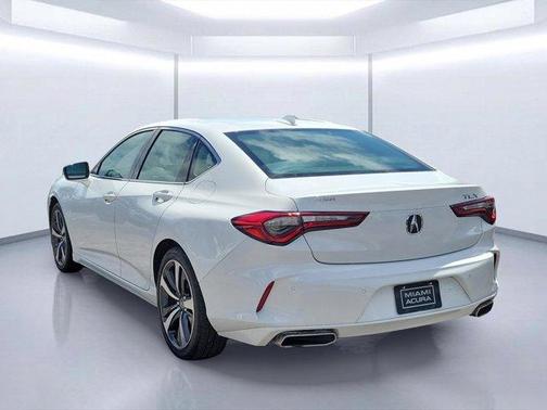 Platinum White Pearl 2024 Acura TLX Technology