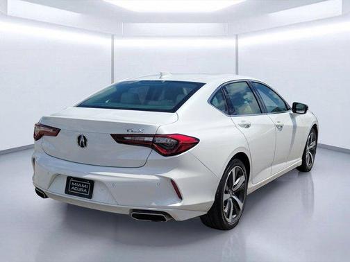 Platinum White Pearl 2024 Acura TLX Technology