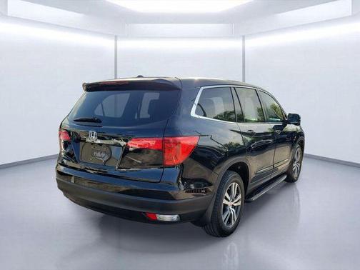 Crystal Black Pearl 2016 Honda Pilot EX-L