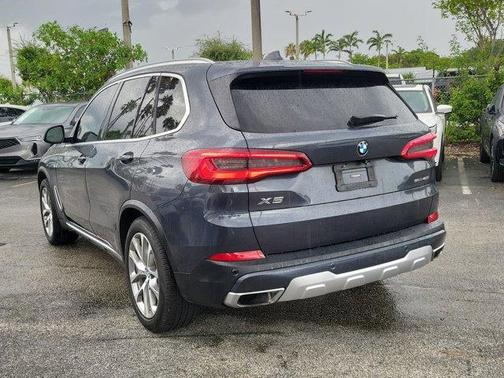 Arctic Gray Metallic 2020 BMW X5 sDrive40i