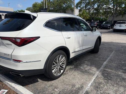 White 2023 Acura MDX Advance
