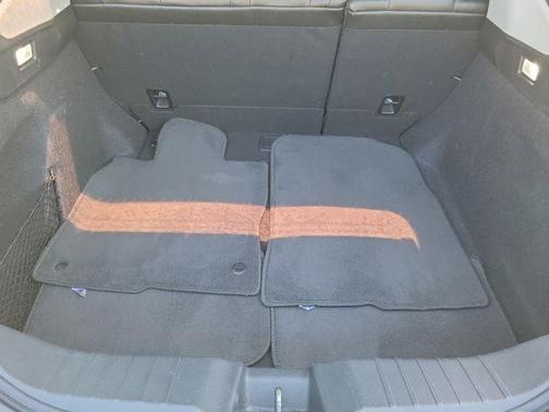 White 2023 Acura Integra Base