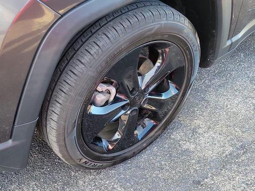 Granite Crystal Clearcoat Metallic 2021 Jeep Compass Latitude
