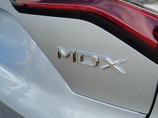 Solar Silver Metallic 2026 Acura MDX Advance Package