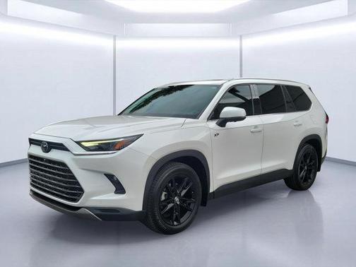 Pearl 2024 Toyota Grand Highlander LIMITED