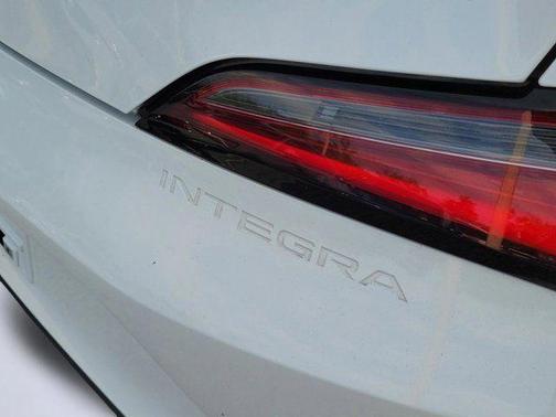 Platinum White 2024 Acura Integra Base