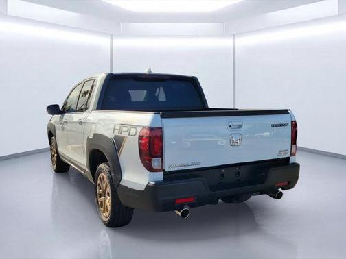 White 2021 Honda Ridgeline Sport