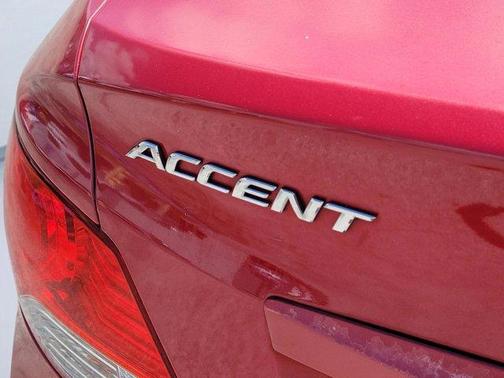 Boston Red 2012 Hyundai Accent GLS