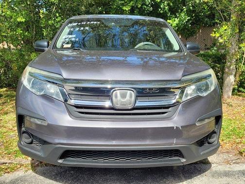 Modern Steel Metallic 2019 Honda Pilot LX