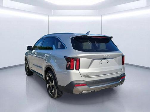 Silky Silver 2025 Kia Sorento Hybrid EX