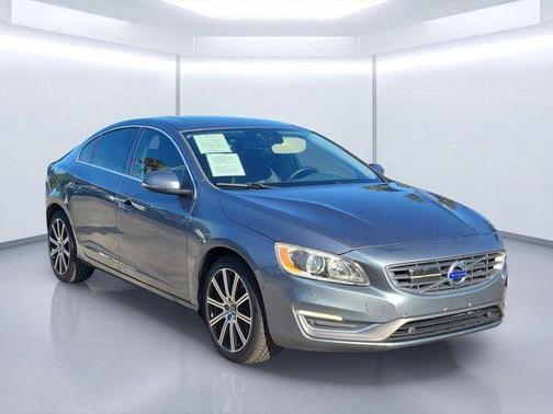 Osmium Grey Metallic 2016 Volvo S60 Inscription T5 Drive-E Platinum