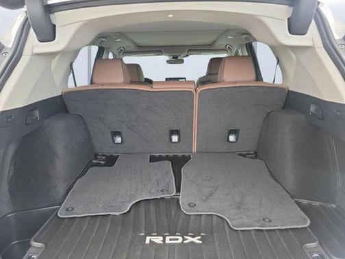 White 2024 Acura RDX Advance Package