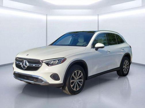 Polar White 2025 Mercedes-Benz GLC 300 Base