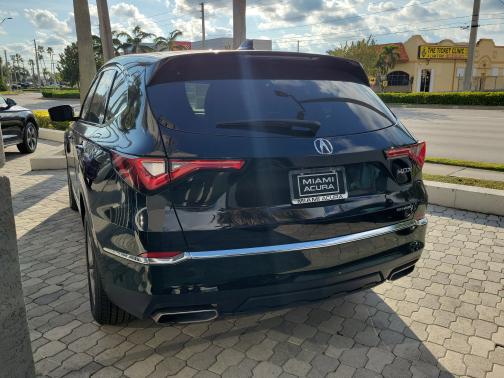 2023 Acura MDX 