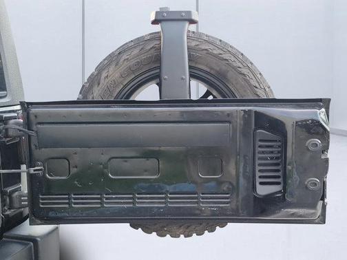 Black Clearcoat 2011 Jeep Wrangler Unlimited Sport