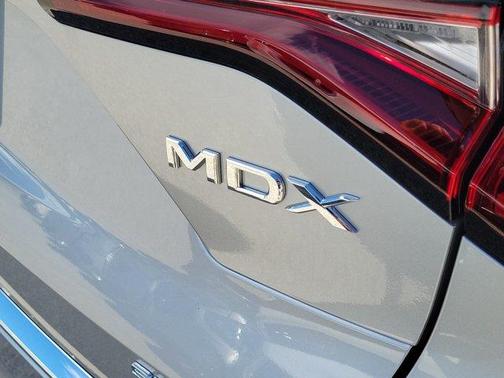 Solar Silver Metallic 2026 Acura MDX Advance Package