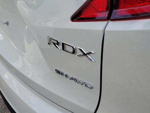 Platinum White Pearl 2026 Acura RDX Base